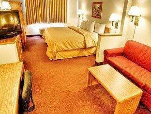 Comfort Normal University Area 3*
