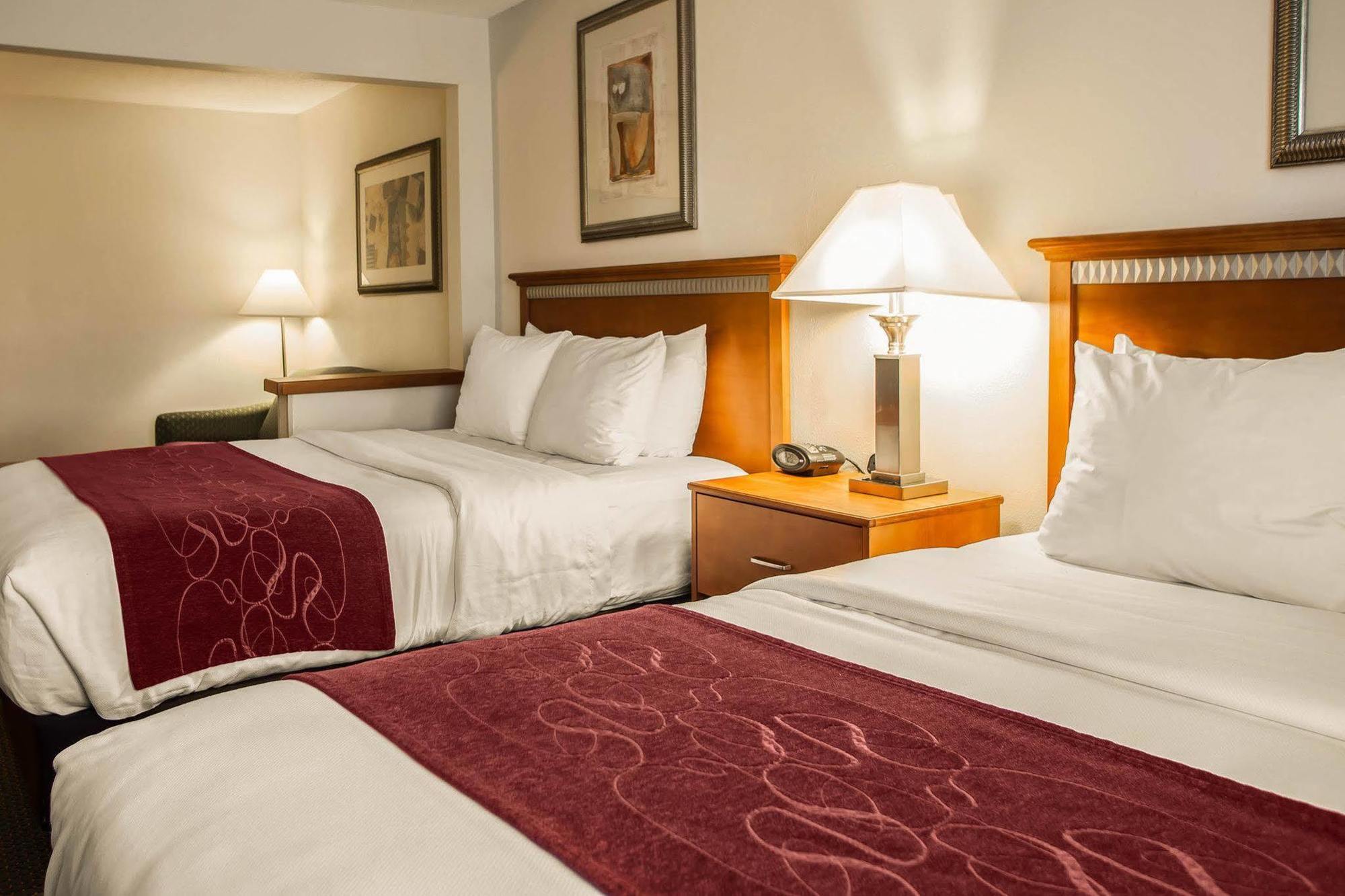 Comfort Normal University Area Hotel